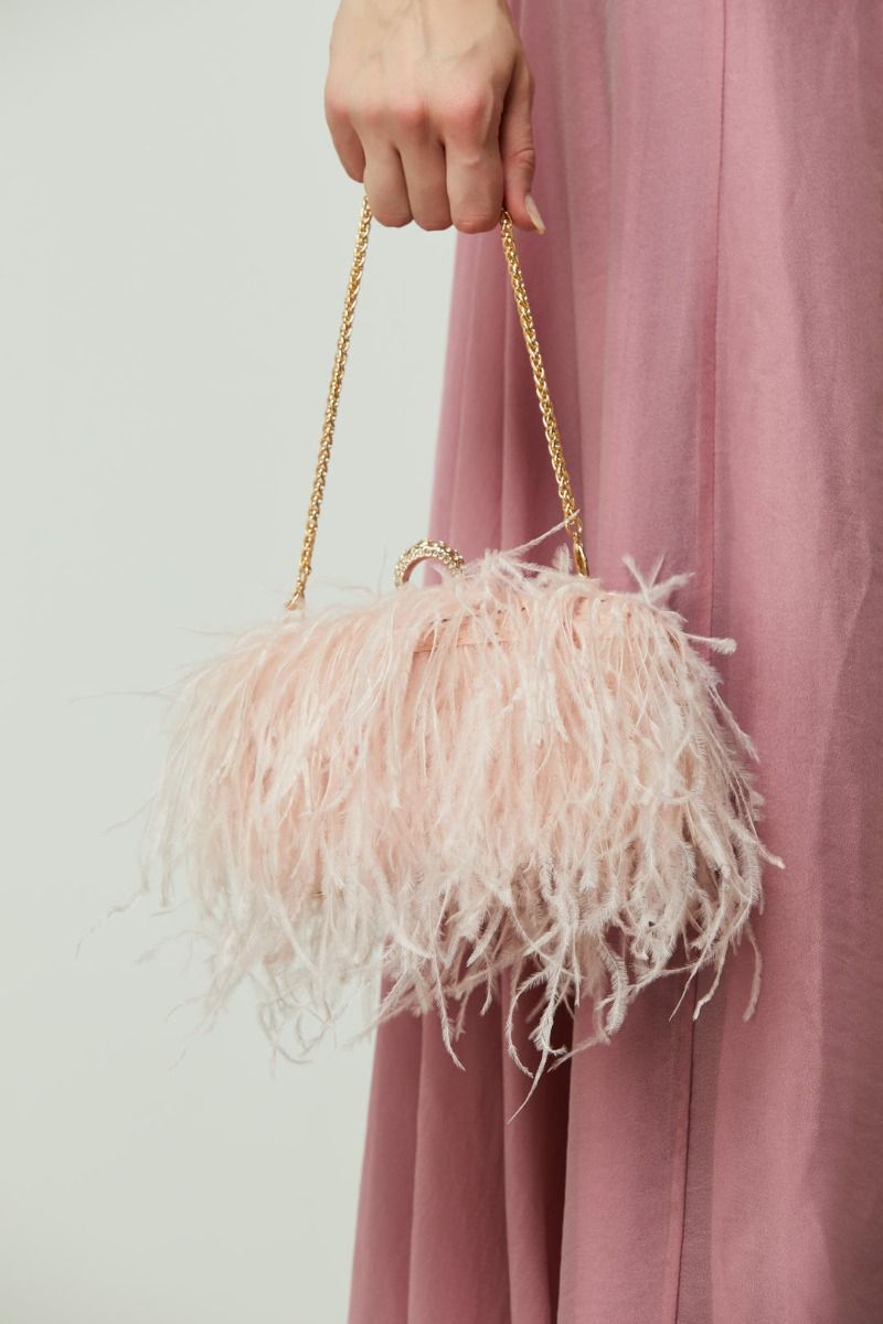 feathers style clutch