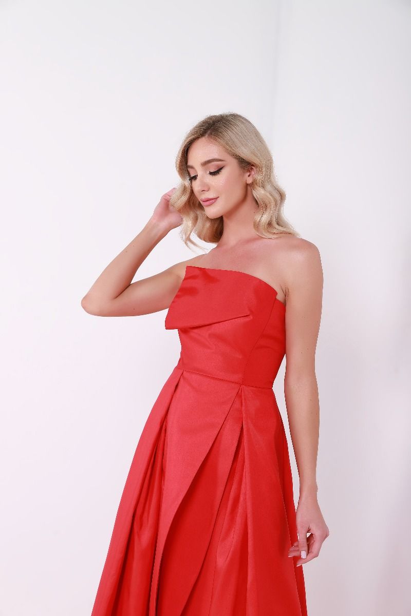 Sleeveless satin flare dress