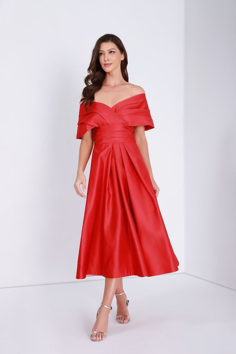 Off shoulder midi dress