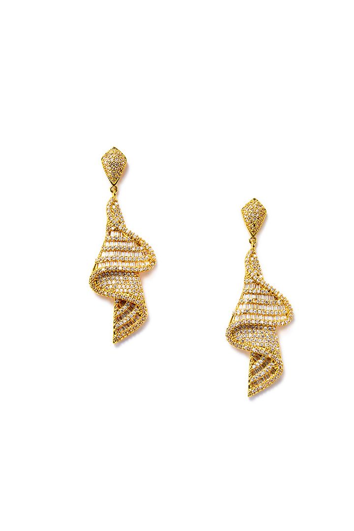 Waves style earring