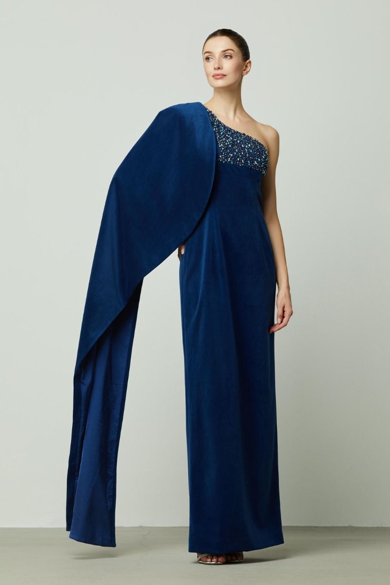 One-shoulder velvet dress